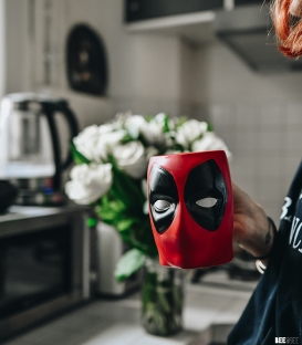 DEADPOOL 3D SCULPTED MUG