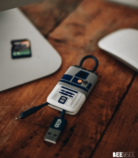 Star Wars R2-D2 Mini Keyring USB Cable Ligthning Connector